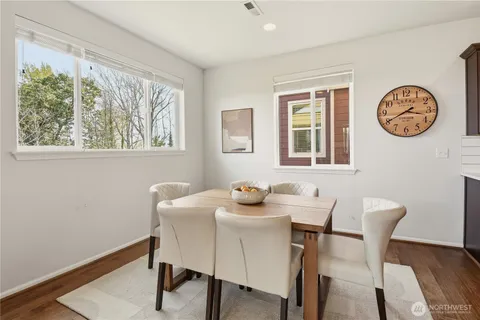 $1,100,000 | 7012 30th Place Southwest, Seattle, WA 98126