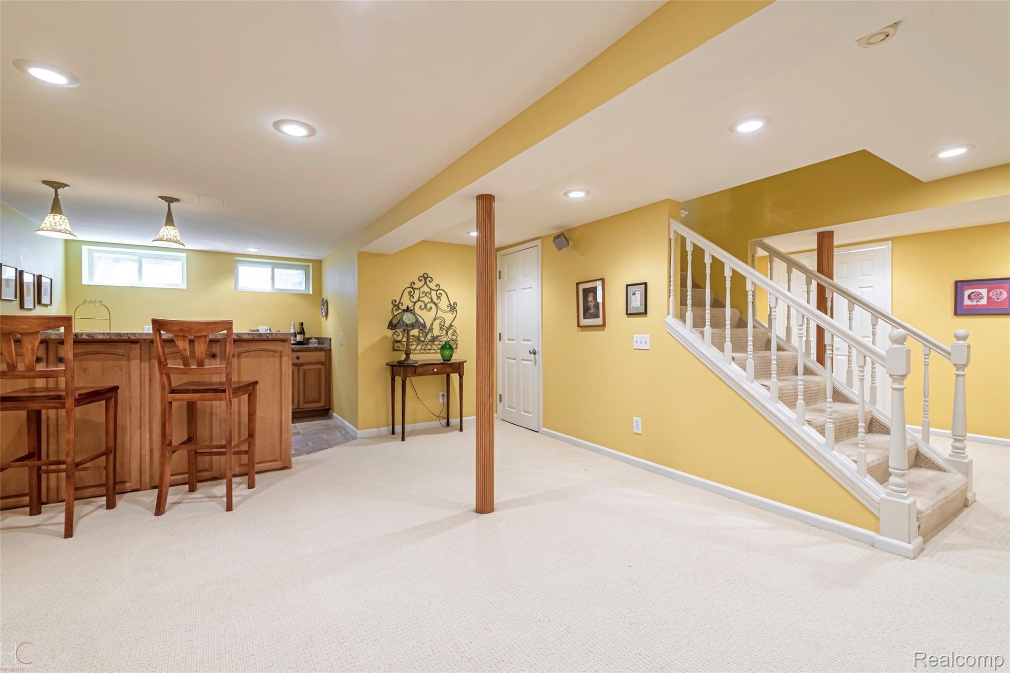 540 Rivenoak Street Birmingham, MI 48009 - Photo 25 of 34 Finished Lower Level