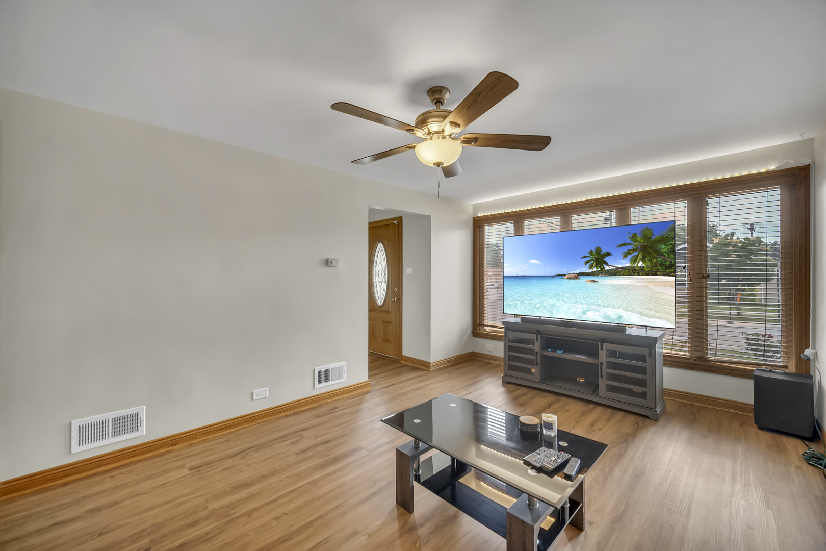 5100 South Rutherford Avenue Chicago, IL 60638 - Photo 8 of 44