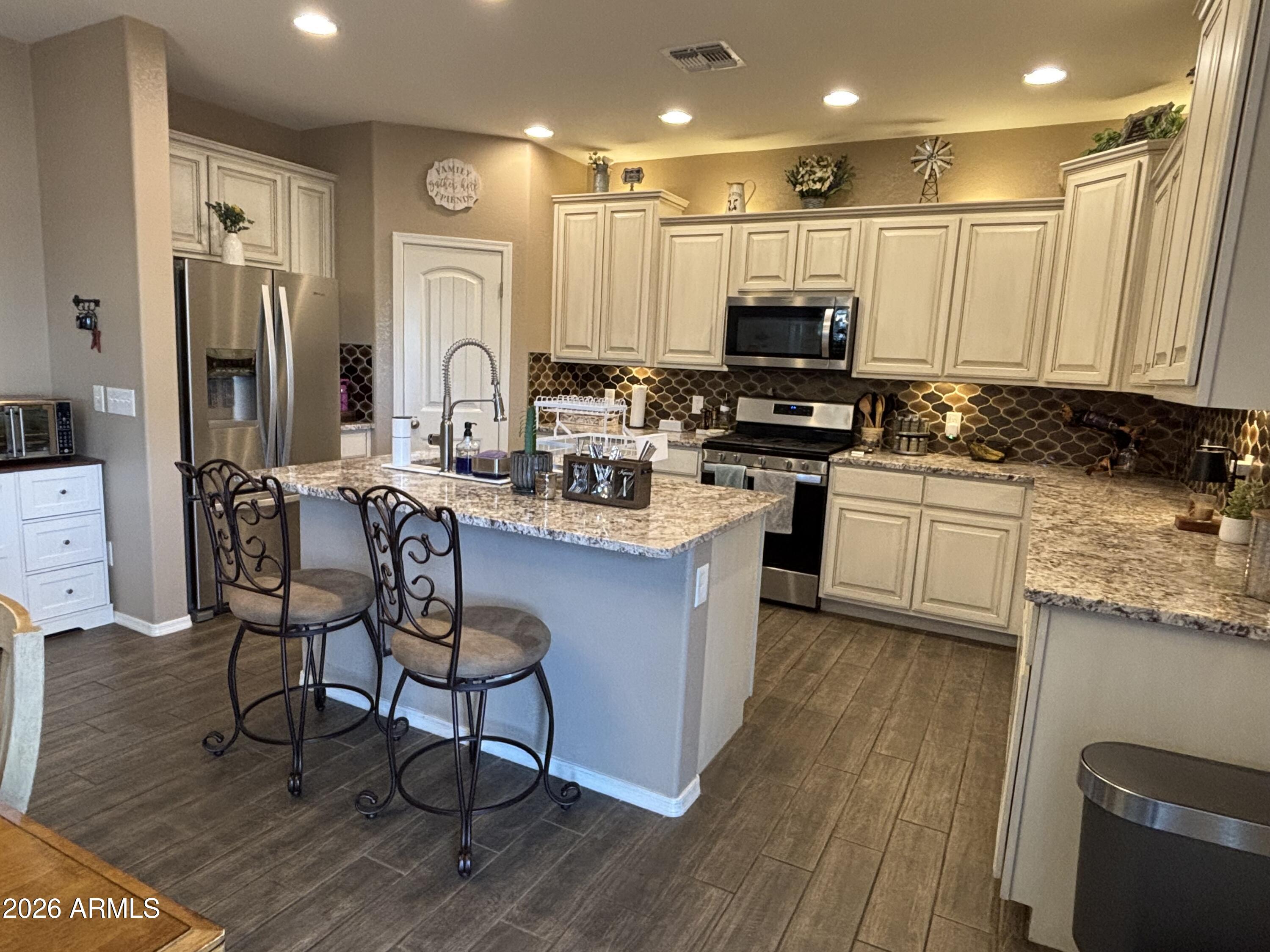 3560 Rhapsody Drive Sierra Vista, AZ 85650 - Photo 9 of 35 IMG_6983