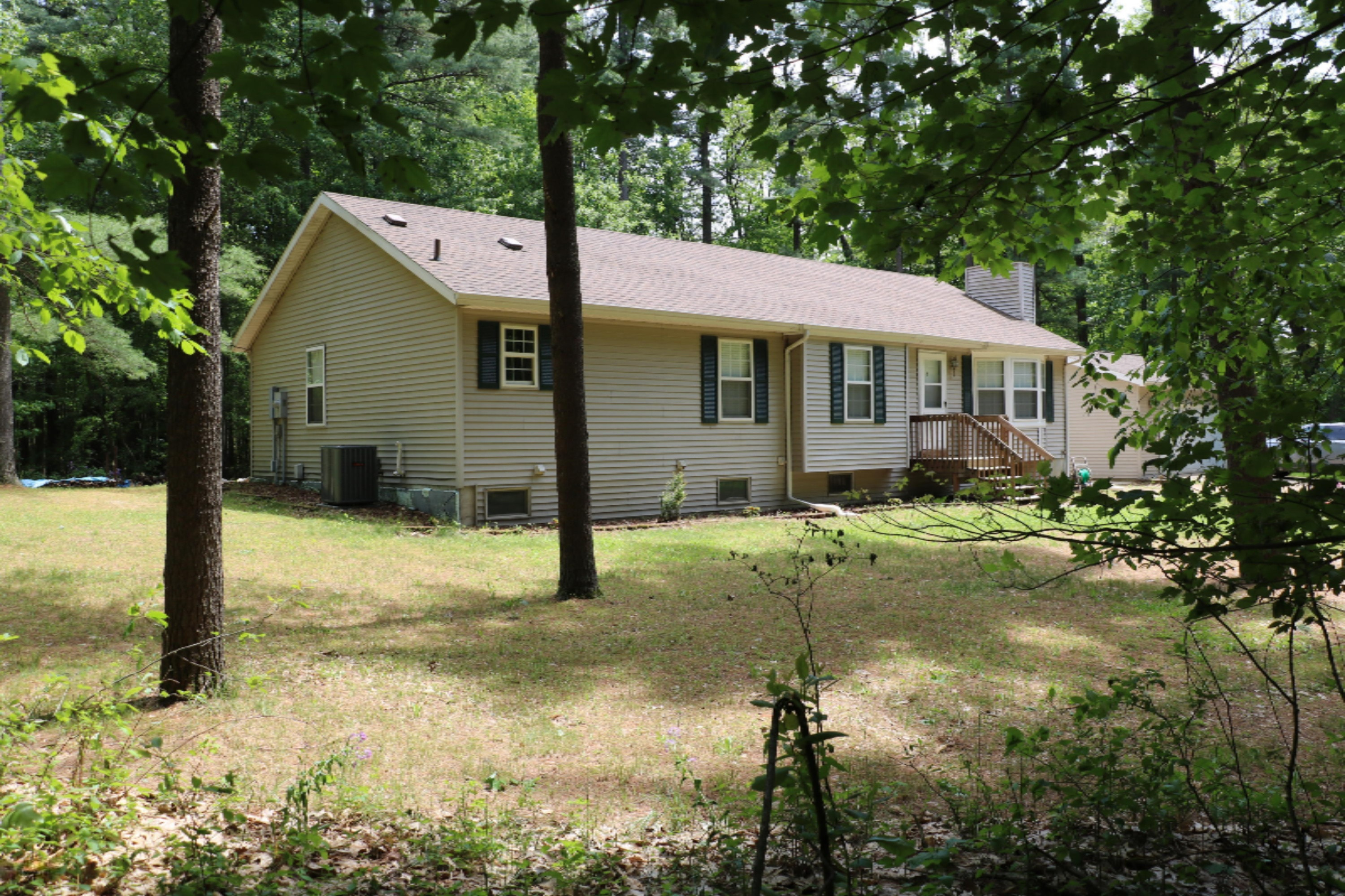 8514 Godfrey Road Belding, MI 48809 - Photo 3 of 27 IMG_2819
