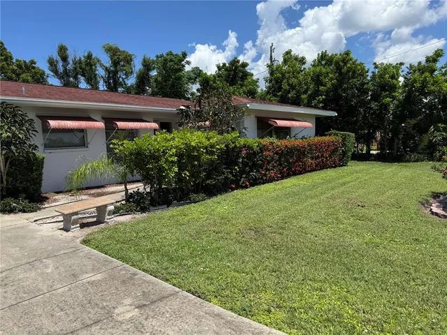 $3,000 | 239 Hammock Terrace, Venice, FL 34293