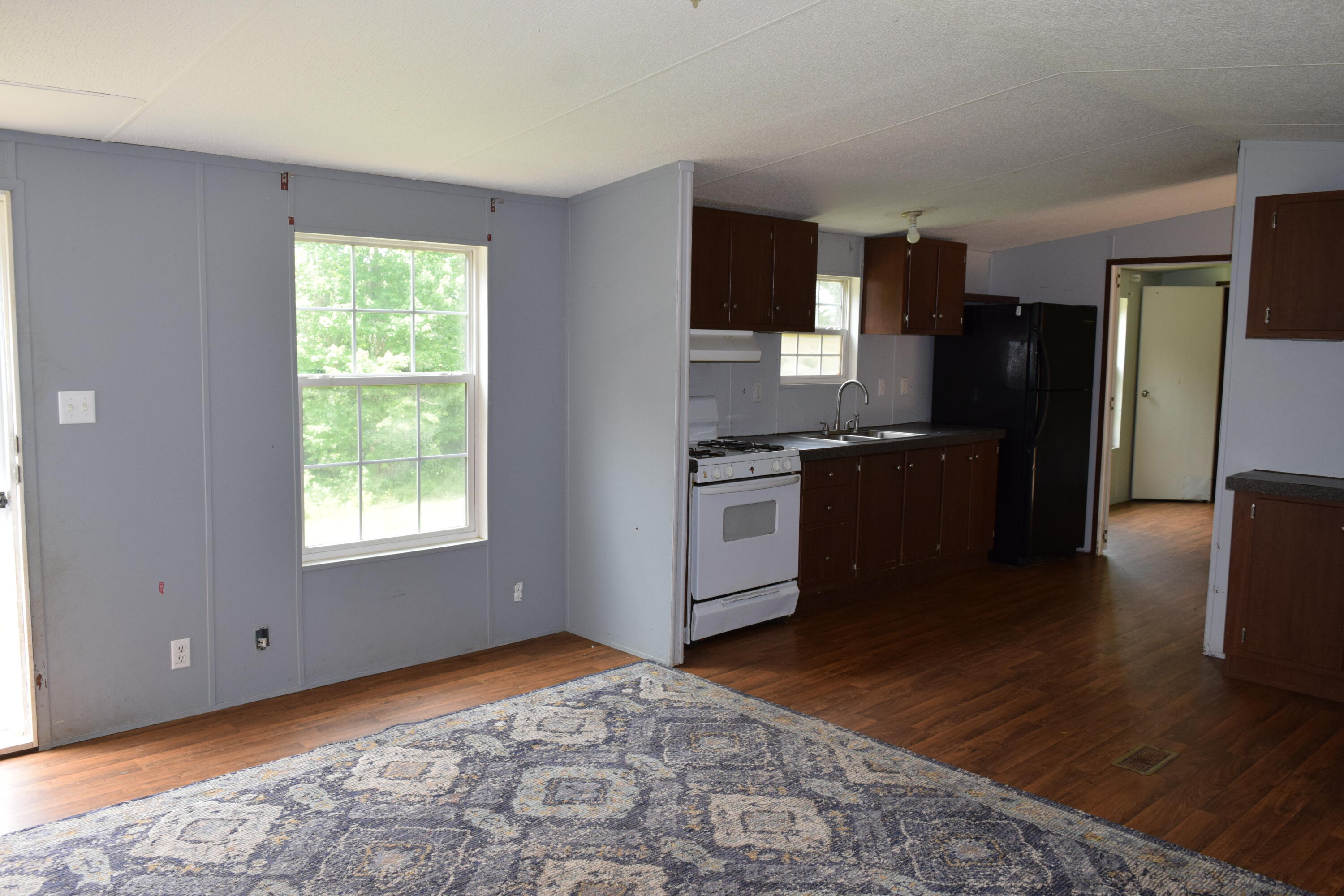 252 Reece Road Southwest Willis, VA 24380 - Photo 23 of 37 DSC_0111