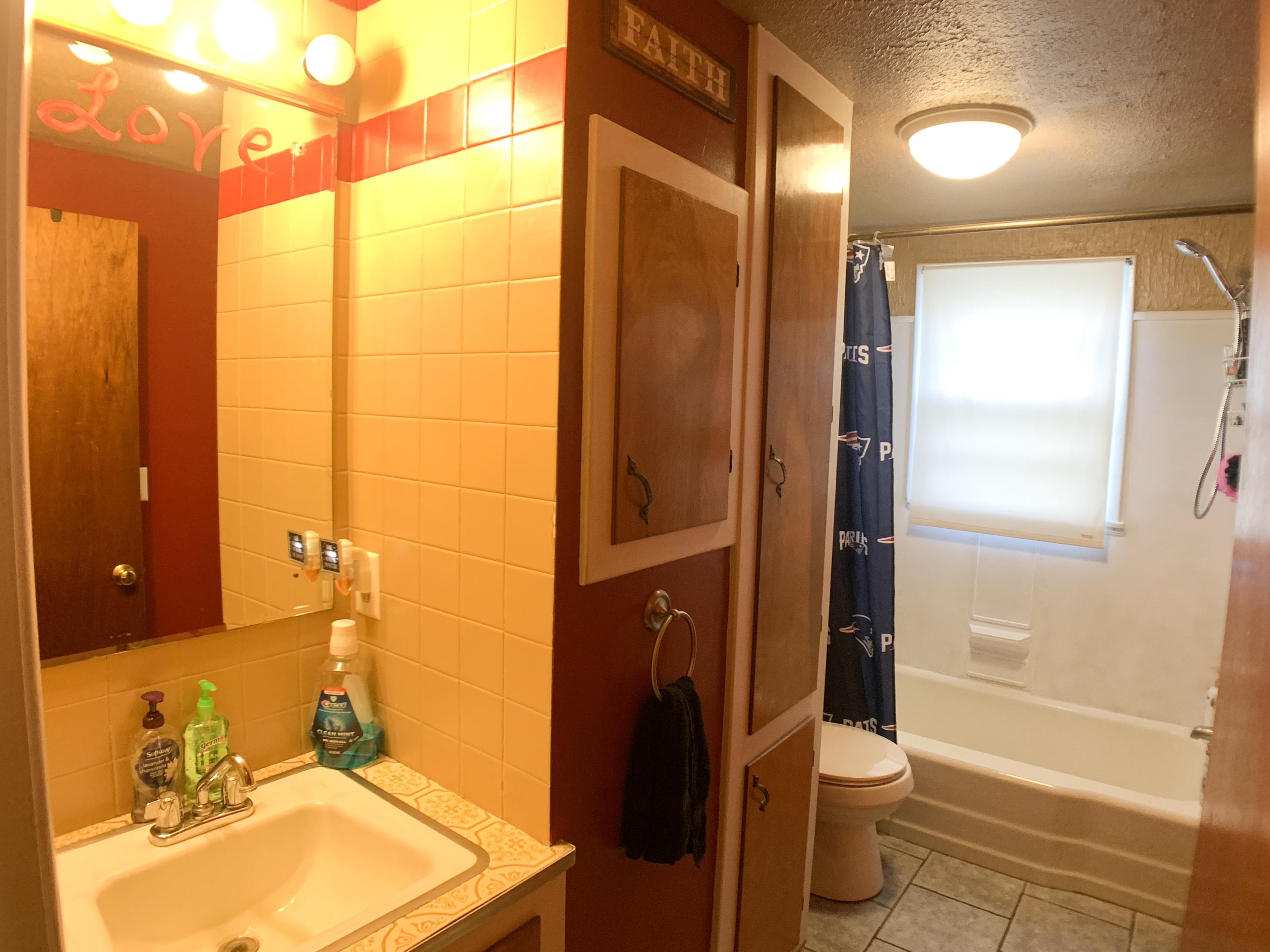 60 South Witham Road Auburn, ME 04210 - Photo 10 of 25 IMG_4853