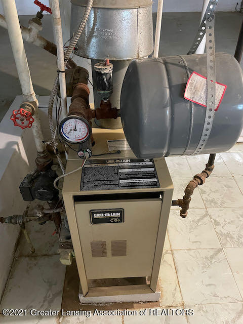 3614 Pleasant Grove Road Lansing, MI 48910 - Photo 37 of 47 Heat system