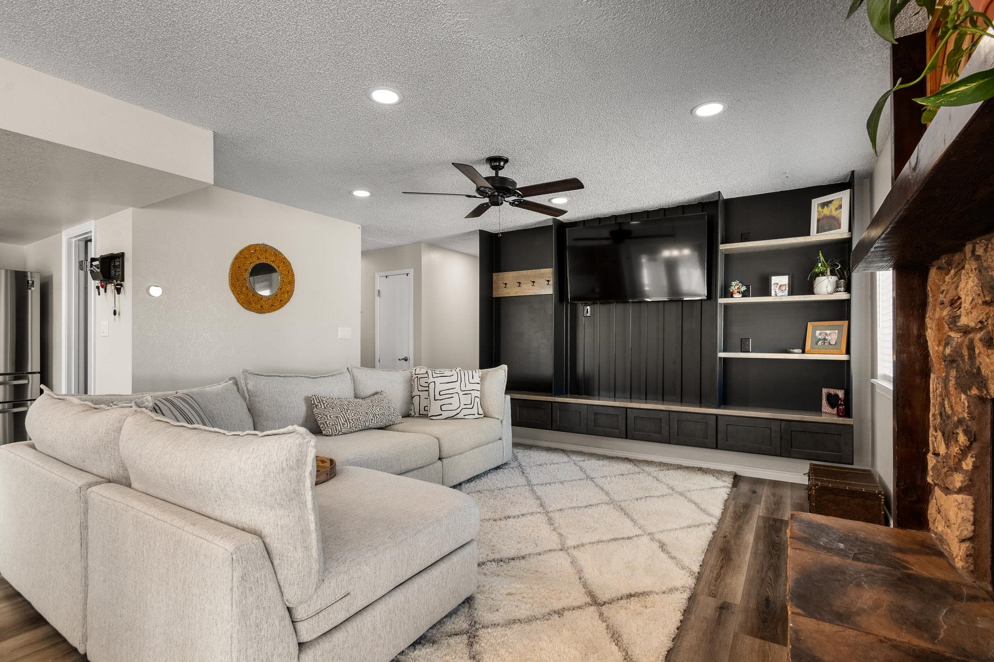 3016 Country Road Grand Junction, CO 81504 - Photo 15 of 29 Gallery Image 15