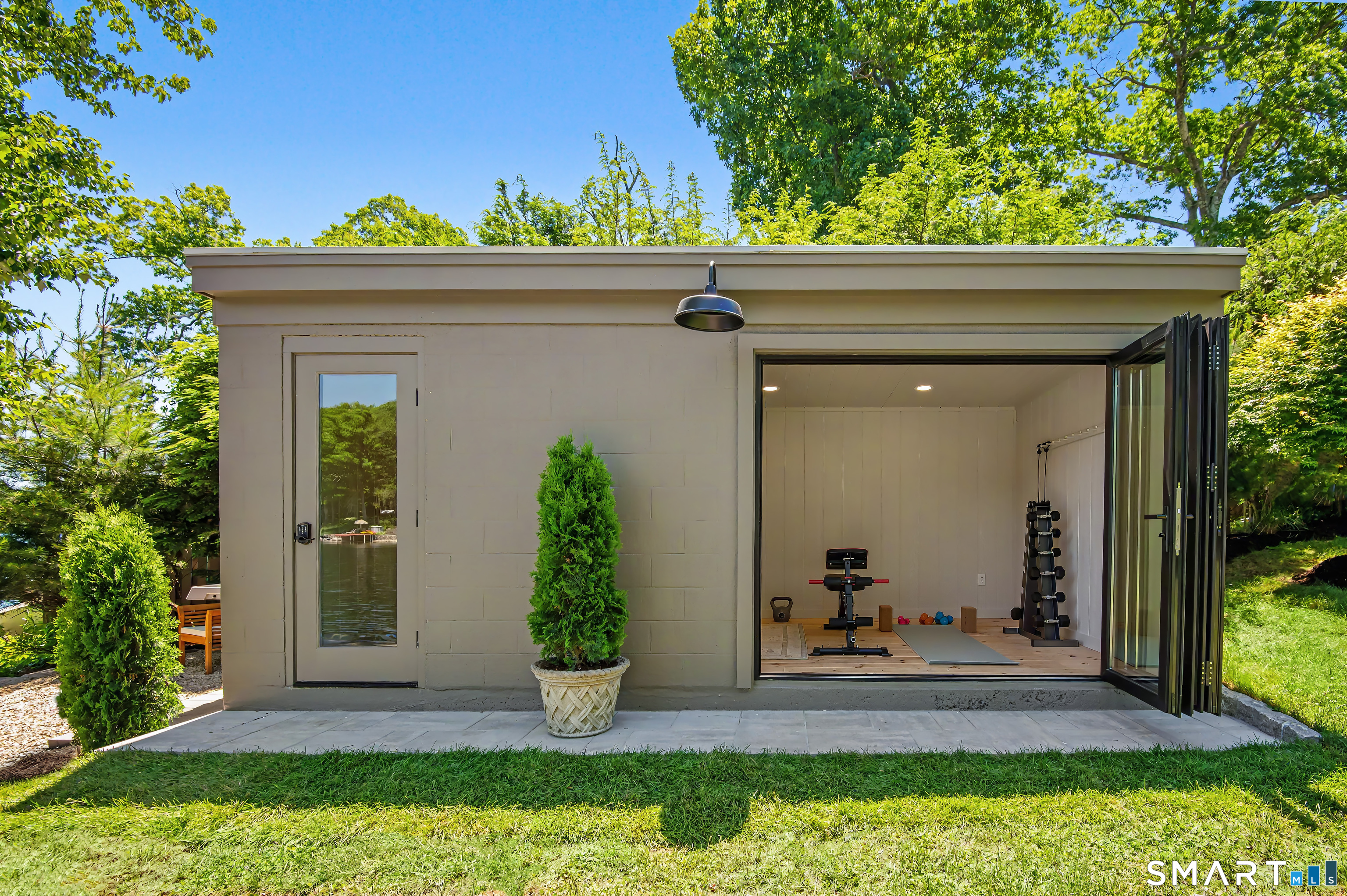 112 West Lake Road, Unit 112 Woodbury, CT 06798 - Photo 7 of 37