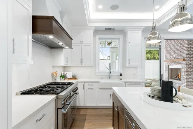 $5,595,000 | 462 Westbourne Street, La Jolla, CA 92037