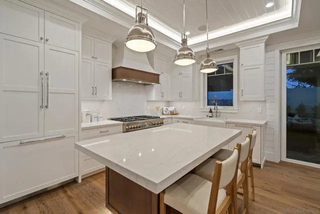 $5,595,000 | 462 Westbourne Street, La Jolla, CA 92037