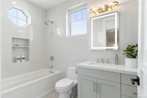 $5,595,000 | 462 Westbourne Street, La Jolla, CA 92037