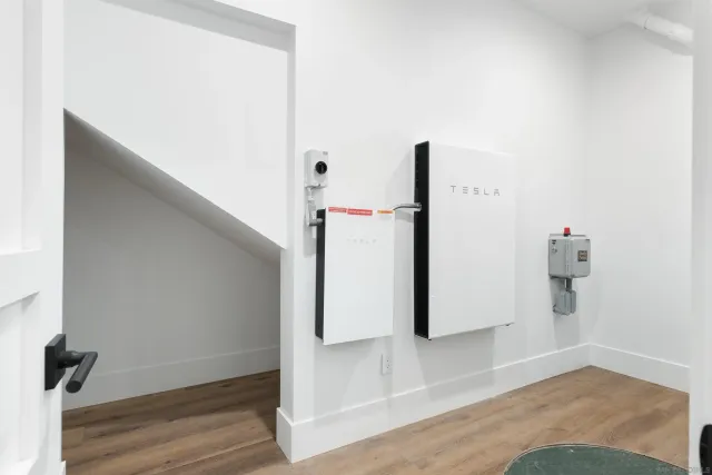 $5,595,000 | 462 Westbourne Street, La Jolla, CA 92037