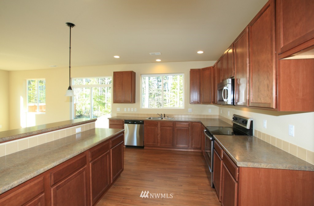 4159 Southwest Colbert Way Port Orchard, WA 98367 - Photo 10 of 10 Gallery Image 10