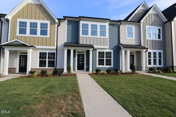 $431,115 | 3121 Cathedral Comb Drive, Unit 269, Apex, NC 27502