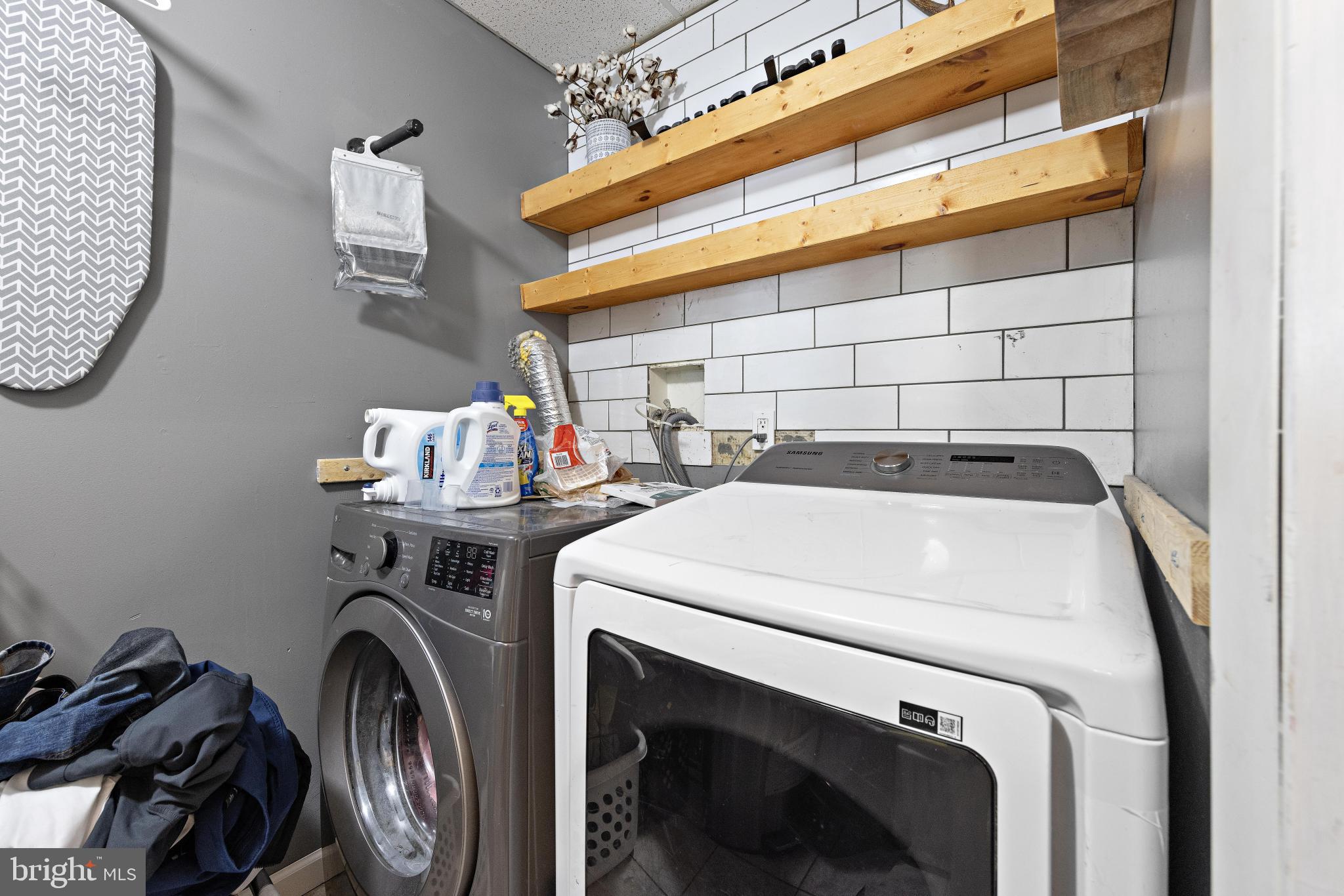 77 West Greenbush Road Tuckerton, NJ 08087 - Photo 50 of 75 a utility room with dryer and washer
