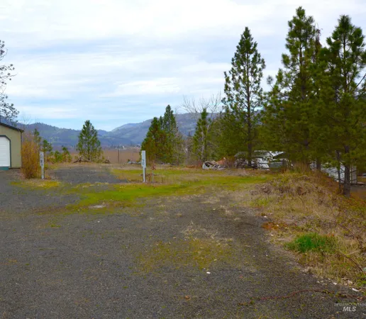 $48,000 | 102 Lolo Street, Kamiah, ID 83536