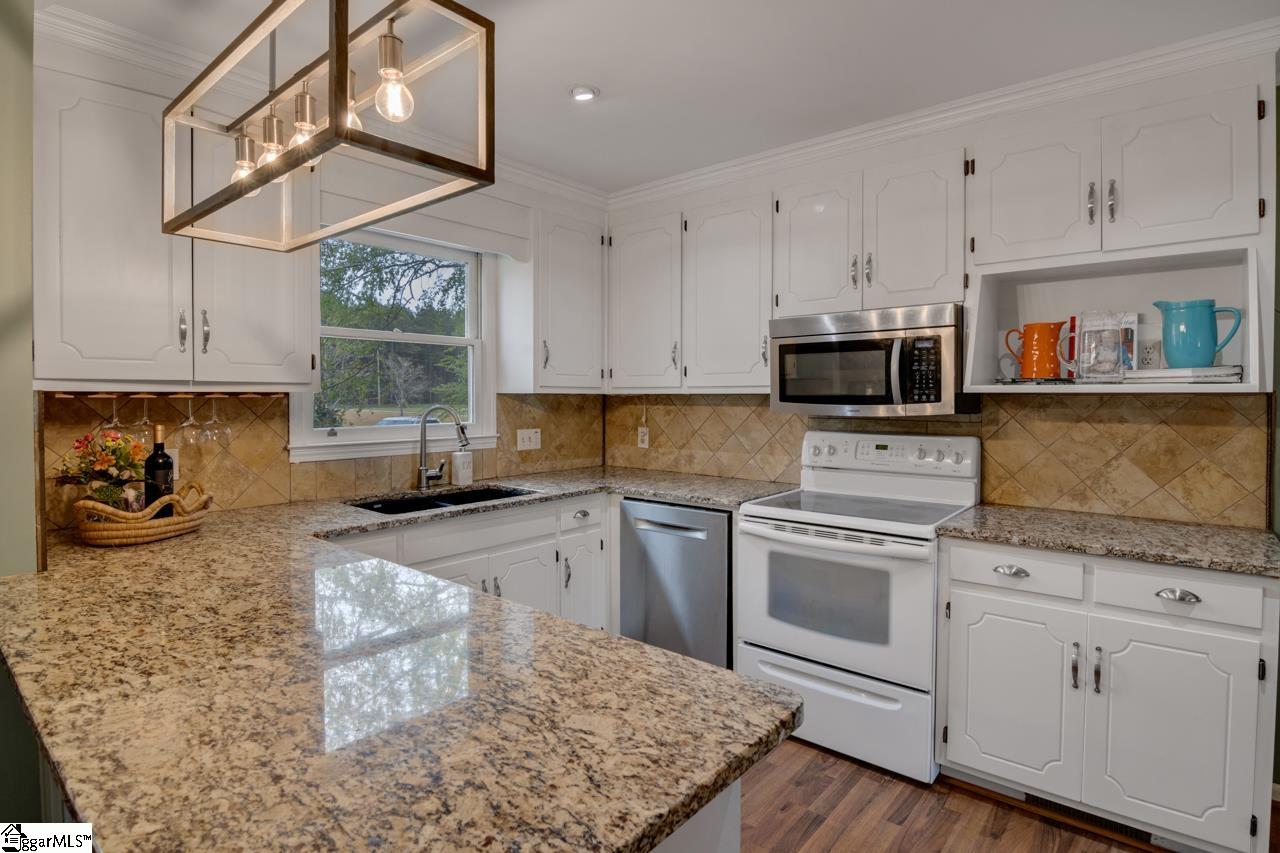 2200 Greenplain Road Clinton, SC 29325 - Photo 16 of 35 Gallery Image 16