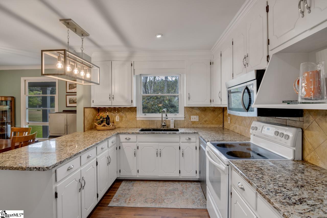 2200 Greenplain Road Clinton, SC 29325 - Photo 17 of 35 Gallery Image 17
