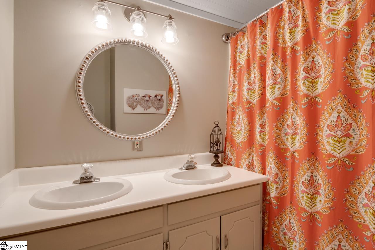 2200 Greenplain Road Clinton, SC 29325 - Photo 28 of 35 Gallery Image 28
