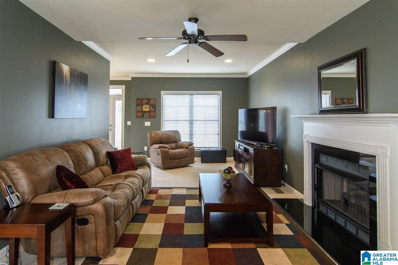 172 Chinaberry Lane Alabaster, AL 35114 - Photo 9 of 45