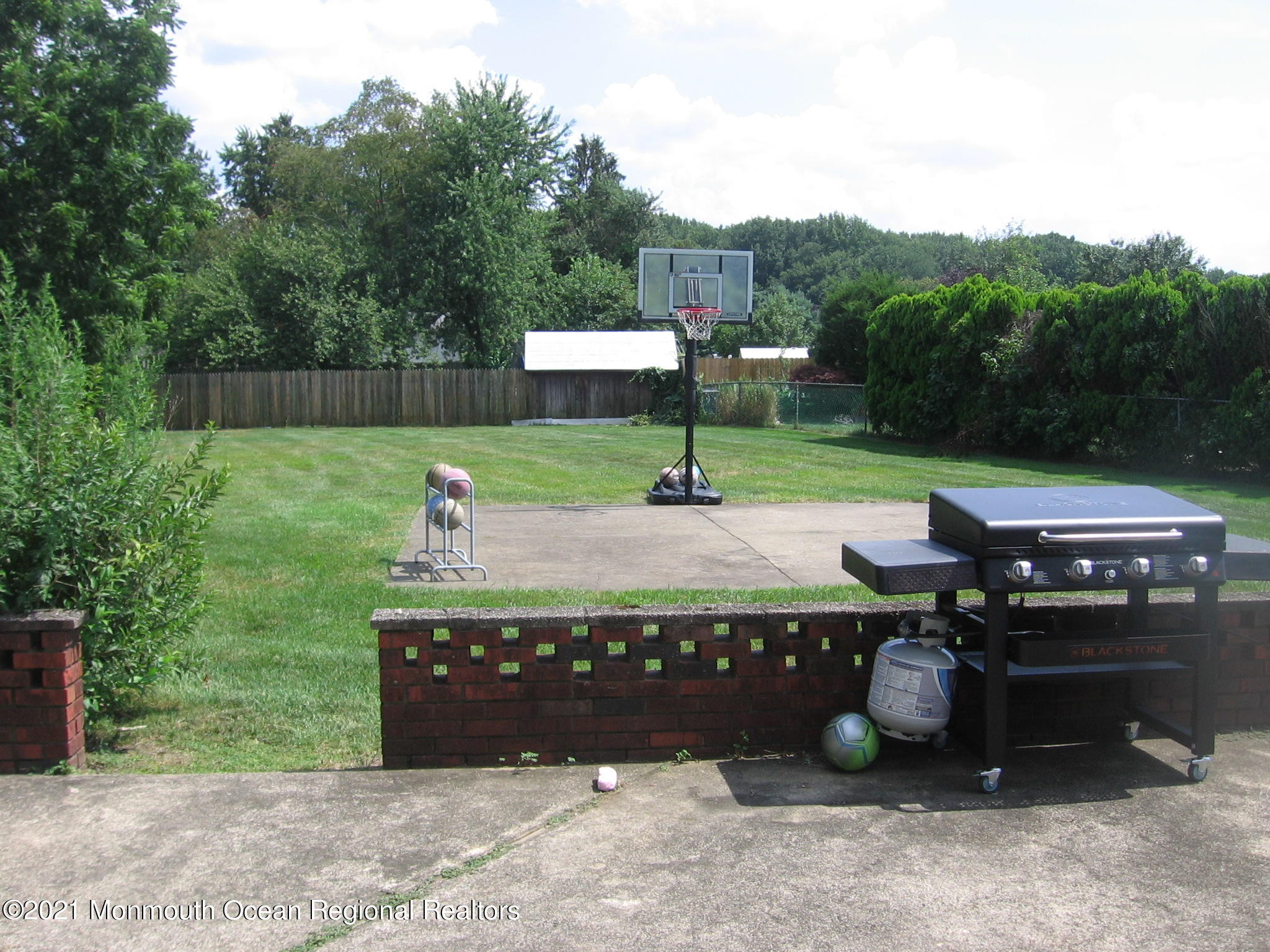 18 Quebec Road Marlboro, NJ 07746 - Photo 27 of 49 27-Sa0iorlRLKl6ruSWuvEt_temp