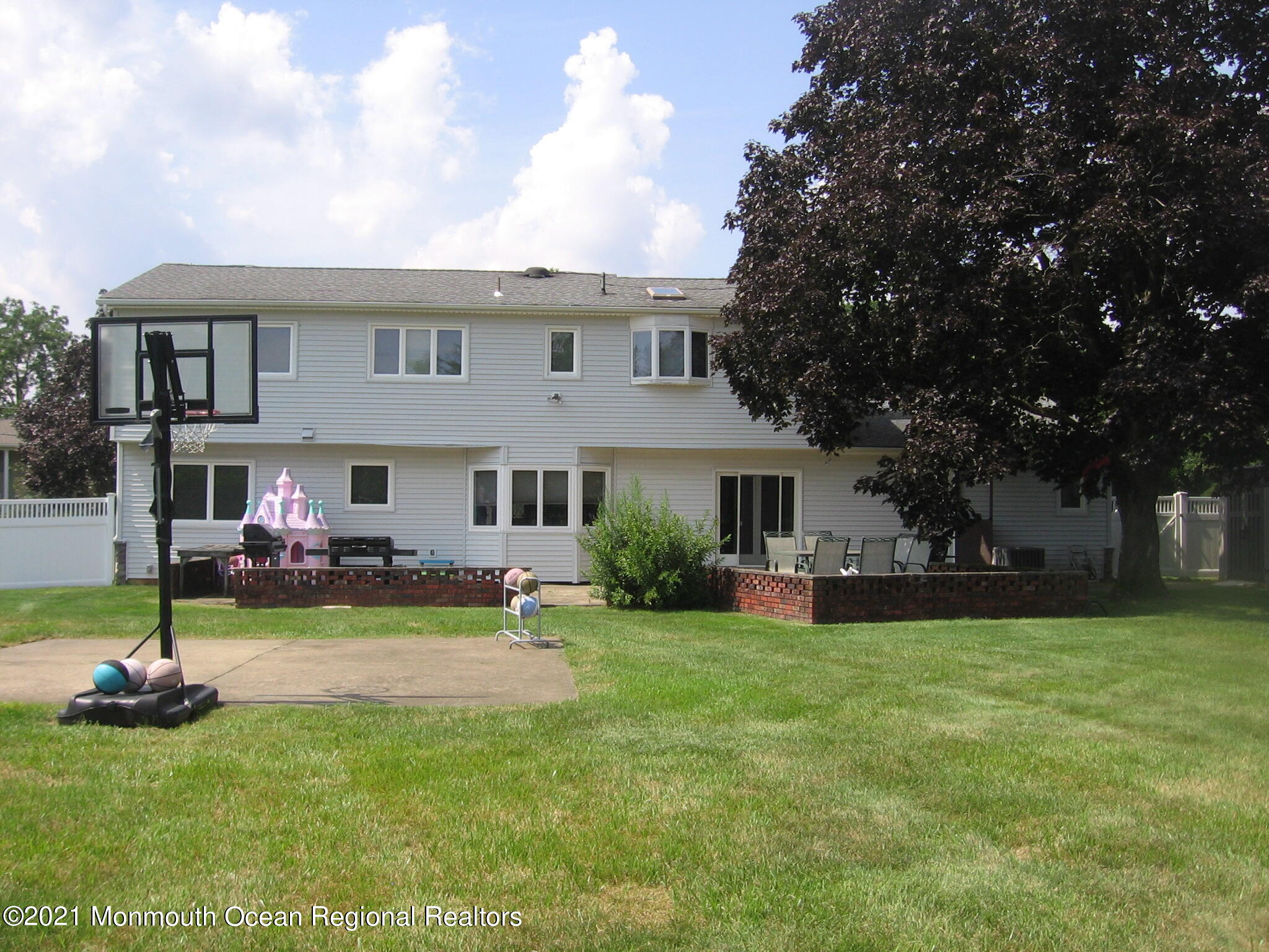 18 Quebec Road Marlboro, NJ 07746 - Photo 29 of 49 29-ts96kqIRMiuBLiD8HJwG_temp