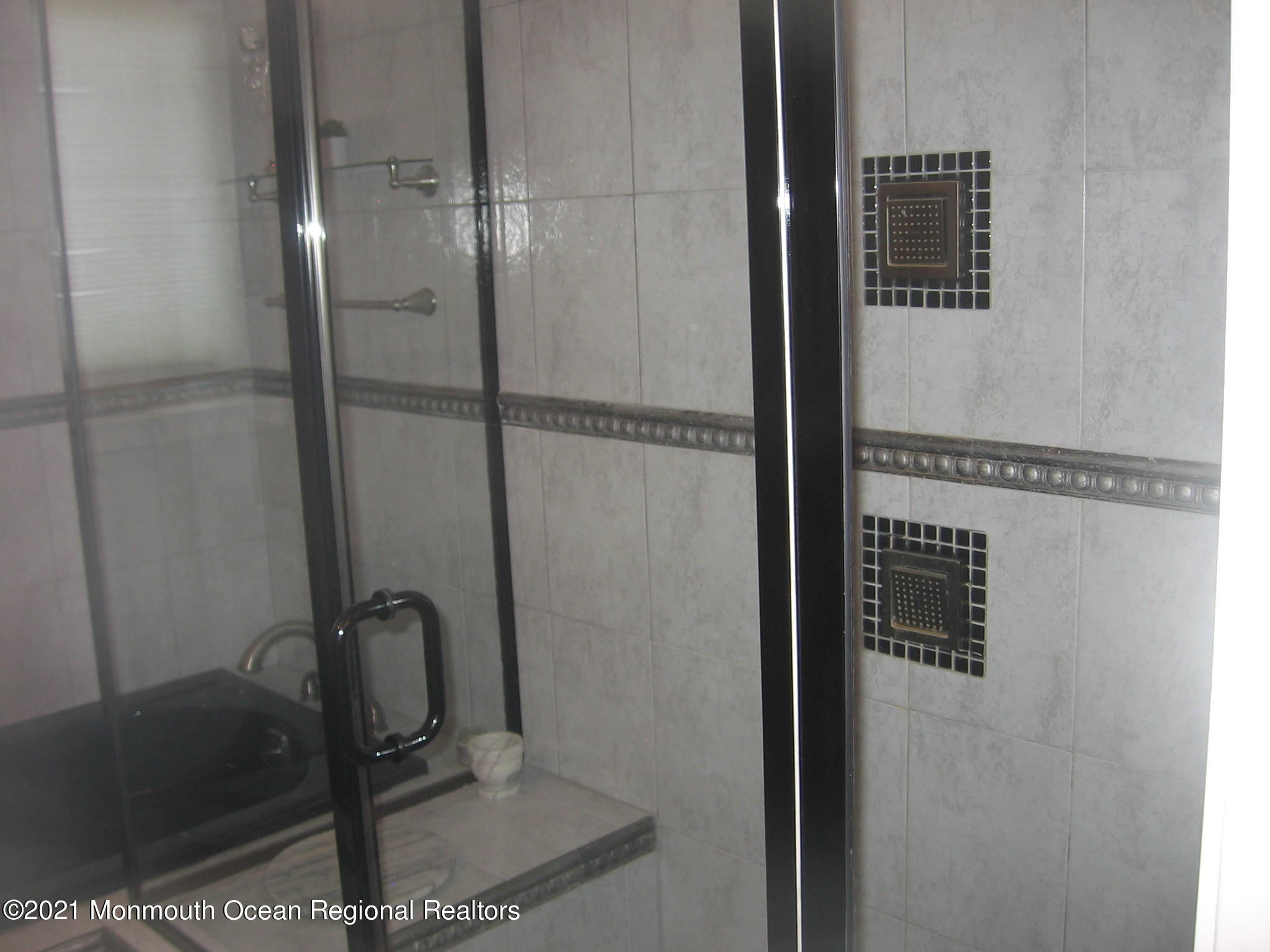 18 Quebec Road Marlboro, NJ 07746 - Photo 41 of 49 41-czvBmLQSSKZd0idzQDJQ_temp