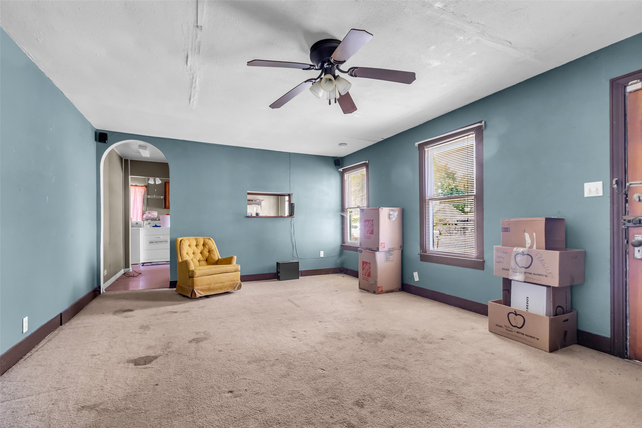 105 Oddo Street Houston, TX 77022 - Photo 5 of 12