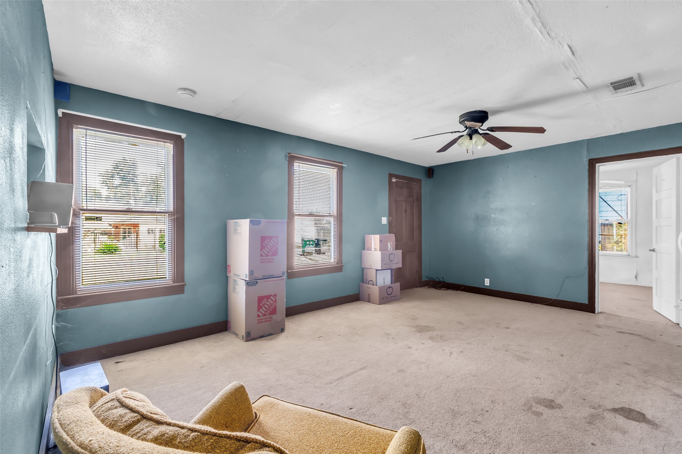 105 Oddo Street Houston, TX 77022 - Photo 6 of 12