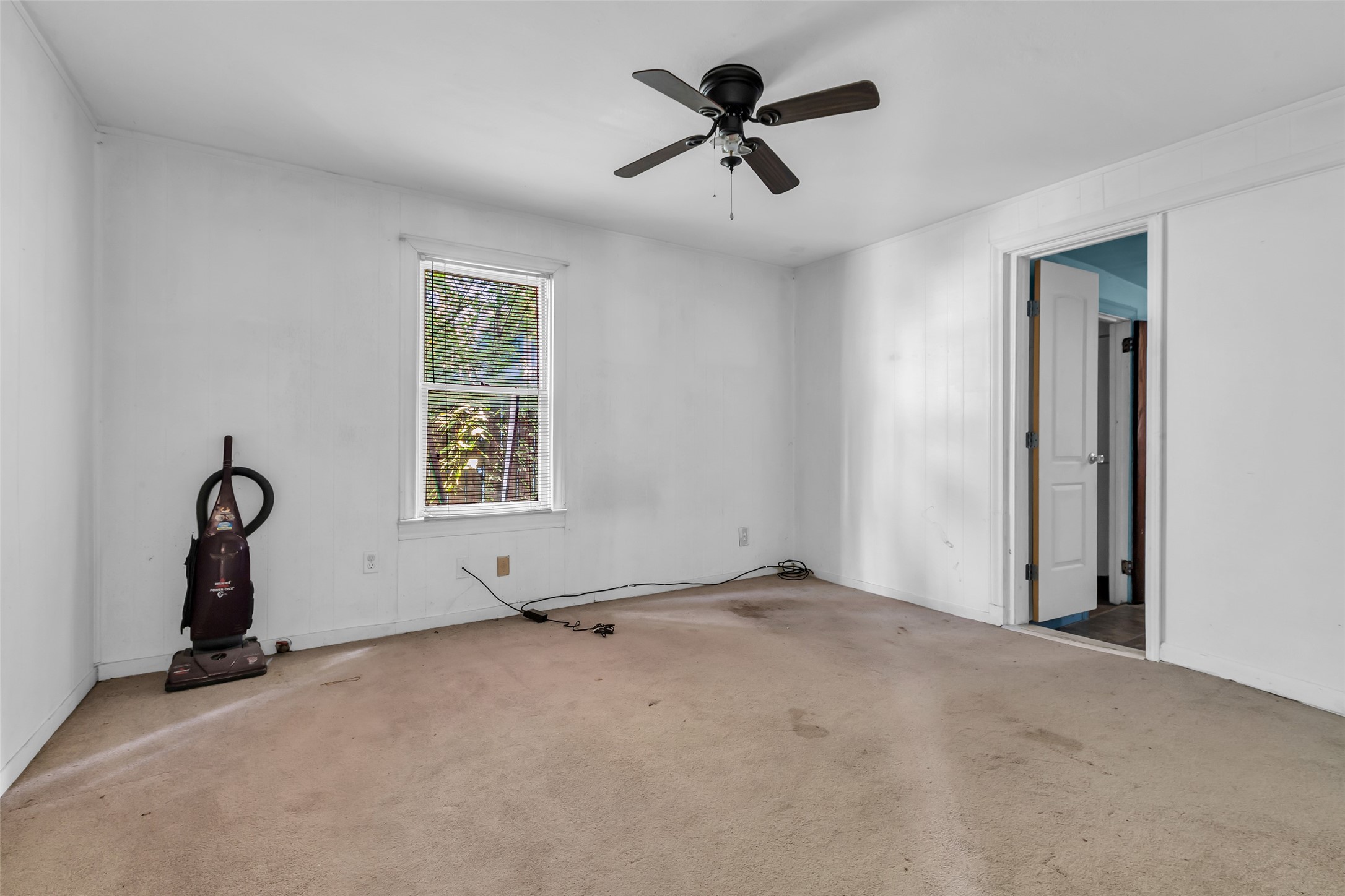 105 Oddo Street Houston, TX 77022 - Photo 9 of 12