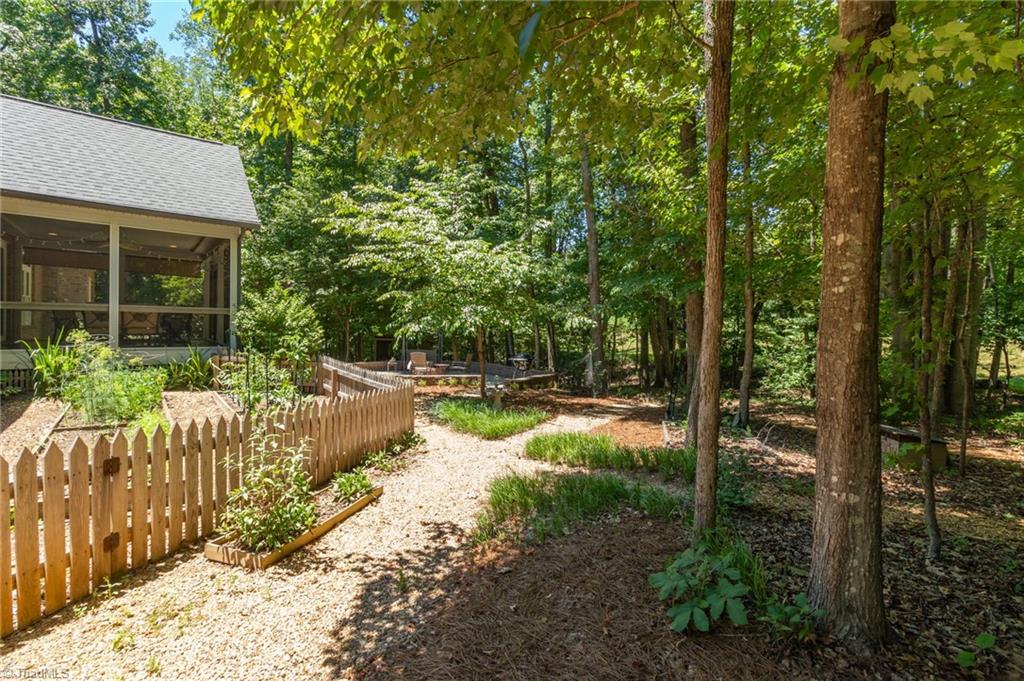 3108 Sandy Springs Road Greensboro, NC 27455 - Photo 36 of 50