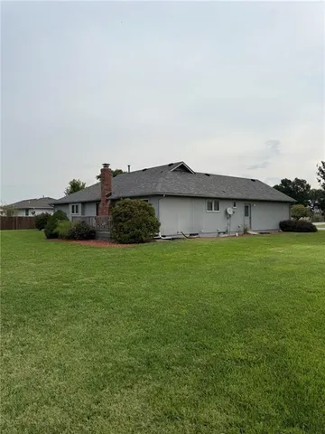 $319,000 | 416 Heather Street, Burlington, KS 66839