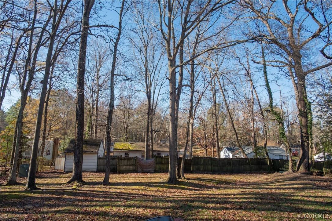 3924 Bronholly Road Chesterfield, VA 23832 - Photo 3 of 22