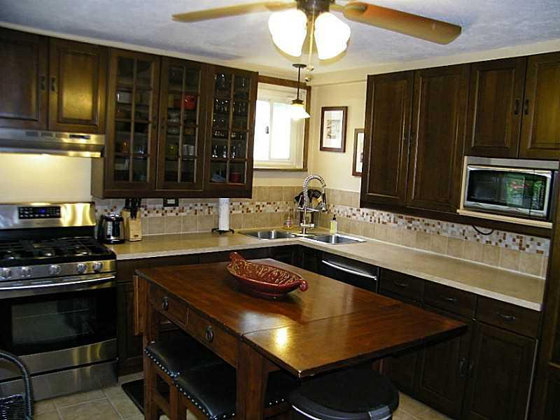 164 Churchill Road Turtle Creek, PA 15145 - Photo 6 of 25 Kitchen.