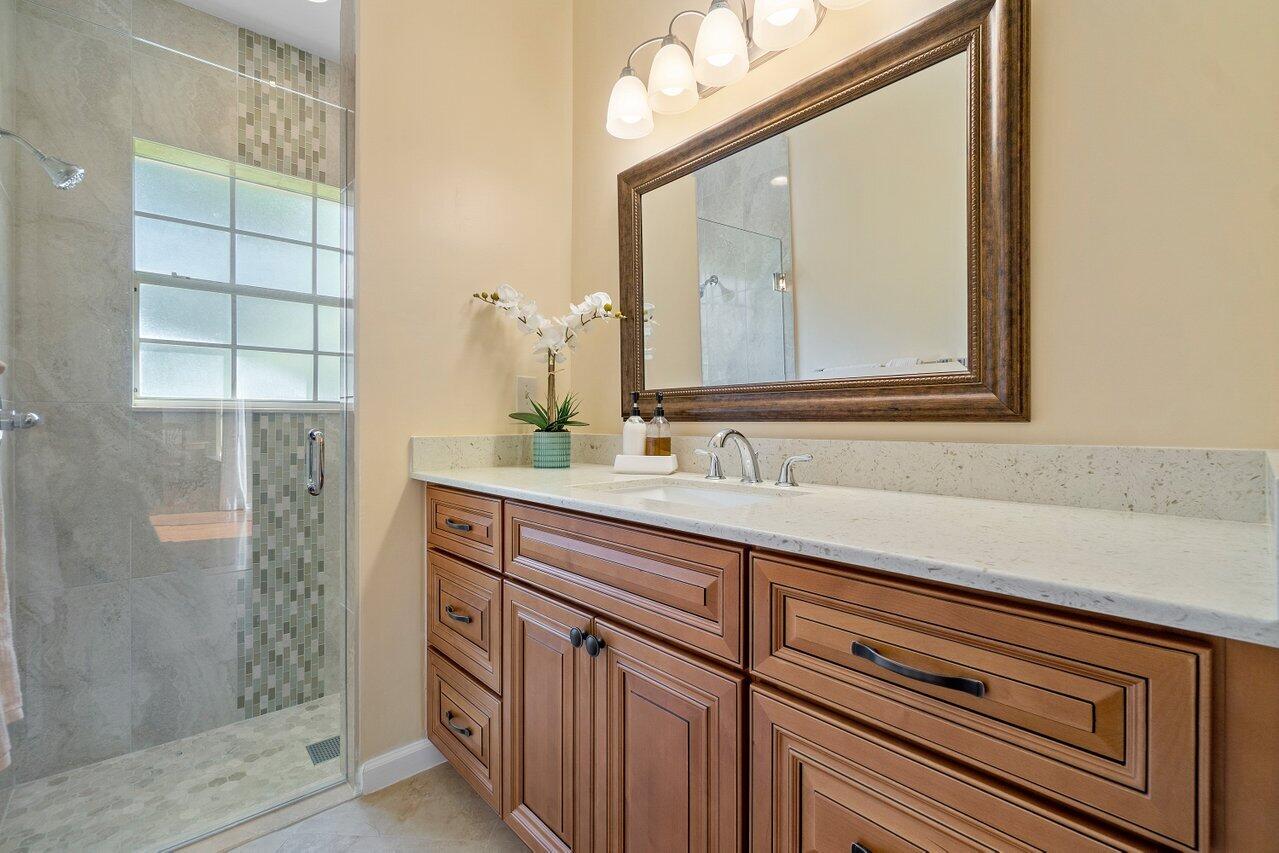 1801 Las Casas Road Boca Raton, FL 33486 - Photo 12 of 33 015-1801LasCasasRoad-BocaRaton-FL-33486-