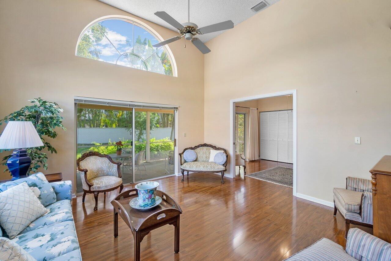 1801 Las Casas Road Boca Raton, FL 33486 - Photo 15 of 33 018-1801LasCasasRoad-BocaRaton-FL-33486-