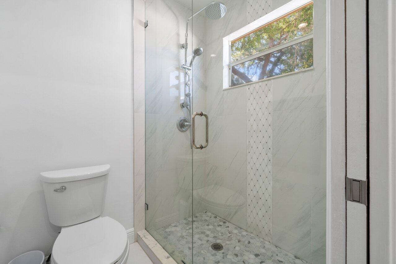 1801 Las Casas Road Boca Raton, FL 33486 - Photo 19 of 33 022-1801LasCasasRoad-BocaRaton-FL-33486-