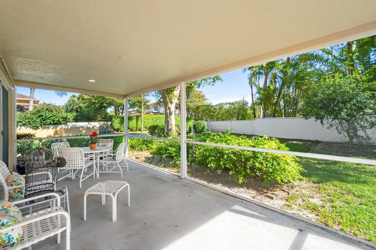 1801 Las Casas Road Boca Raton, FL 33486 - Photo 23 of 33 026-1801LasCasasRoad-BocaRaton-FL-33486-