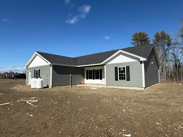 $410,000 | 5 Pinewood Drive, Windsor, ME 04363