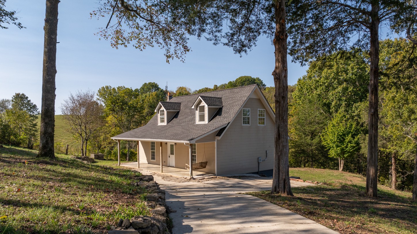 1855 Poplar Hill Road Prospect, TN 38477 - Photo 3 of 56
