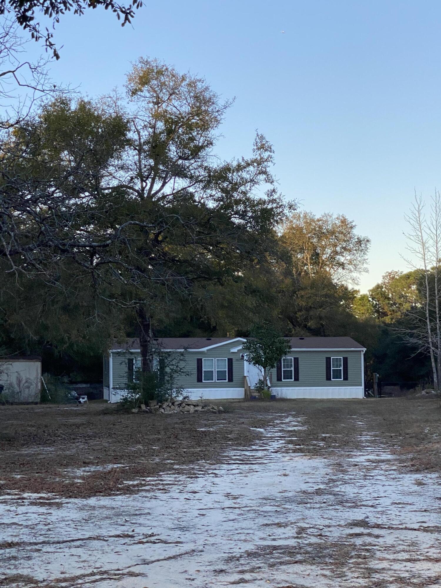 3925 Bear Creek Road Crestview, FL 32539 - Photo 36 of 45 FBAF1701-7440-452A-A1ED-CA2B38C7B3C9