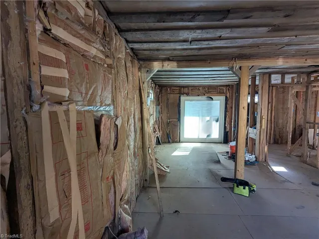 $54,900 | 7 North Pine Street, Lexington, NC 27292