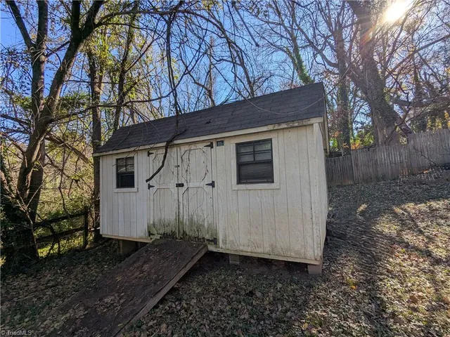 $54,900 | 7 North Pine Street, Lexington, NC 27292