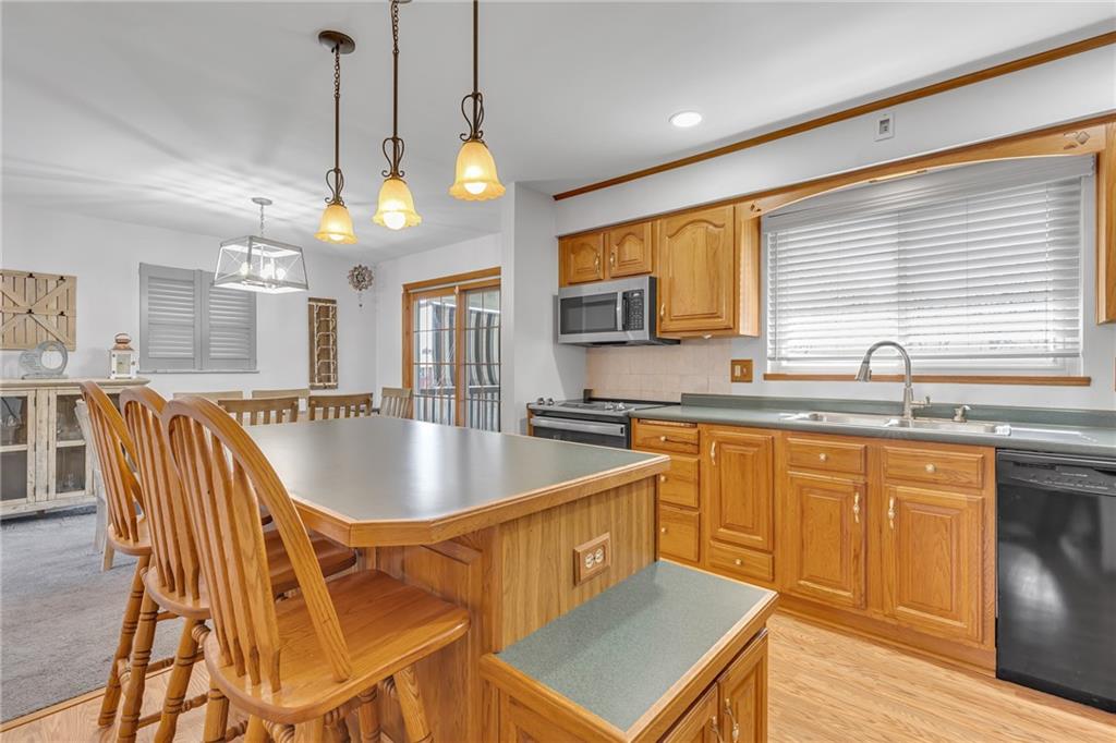 1606 Old Brodhead Road Monaca, PA 15061 - Photo 19 of 37