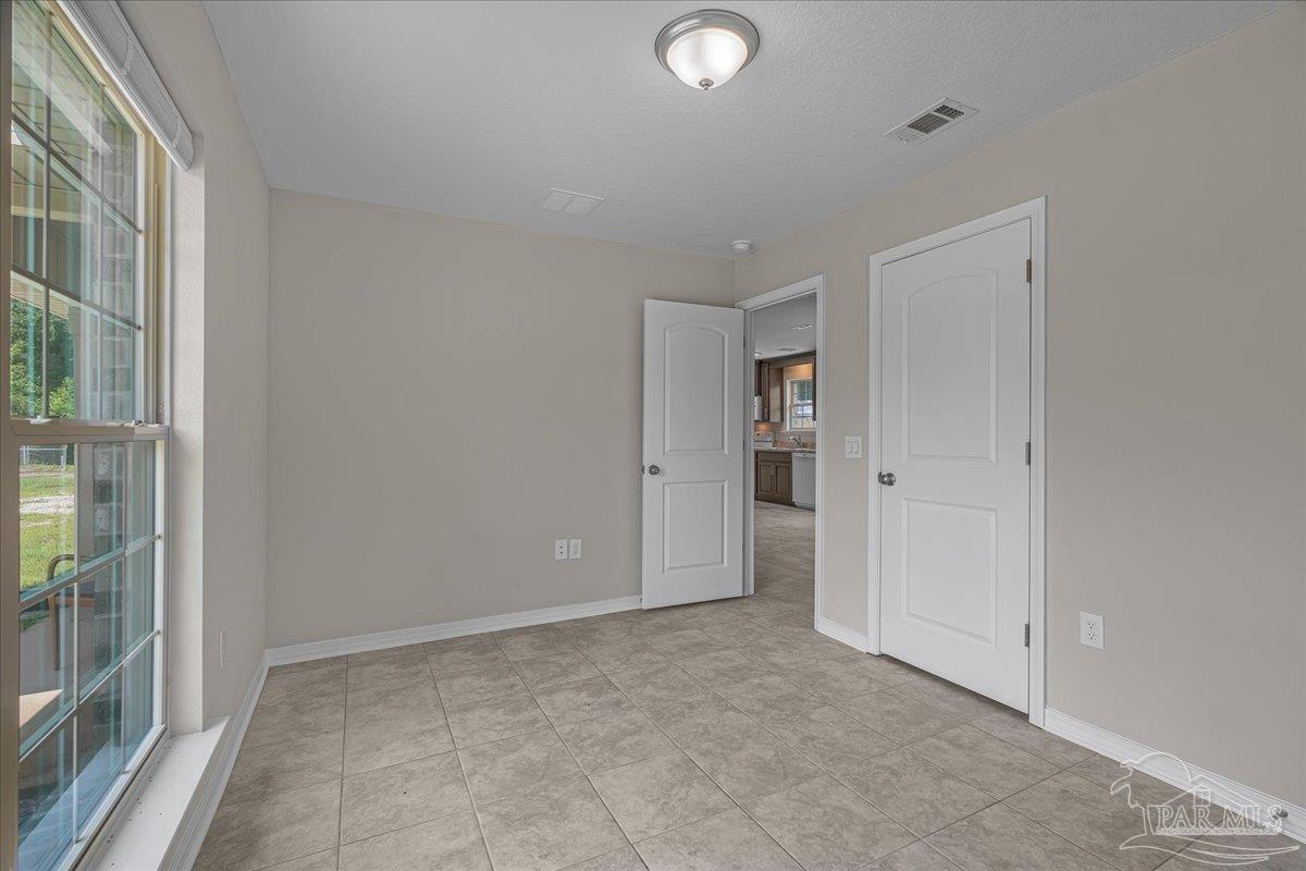255 Kenmore Road Pensacola, FL 32503 - Photo 36 of 43