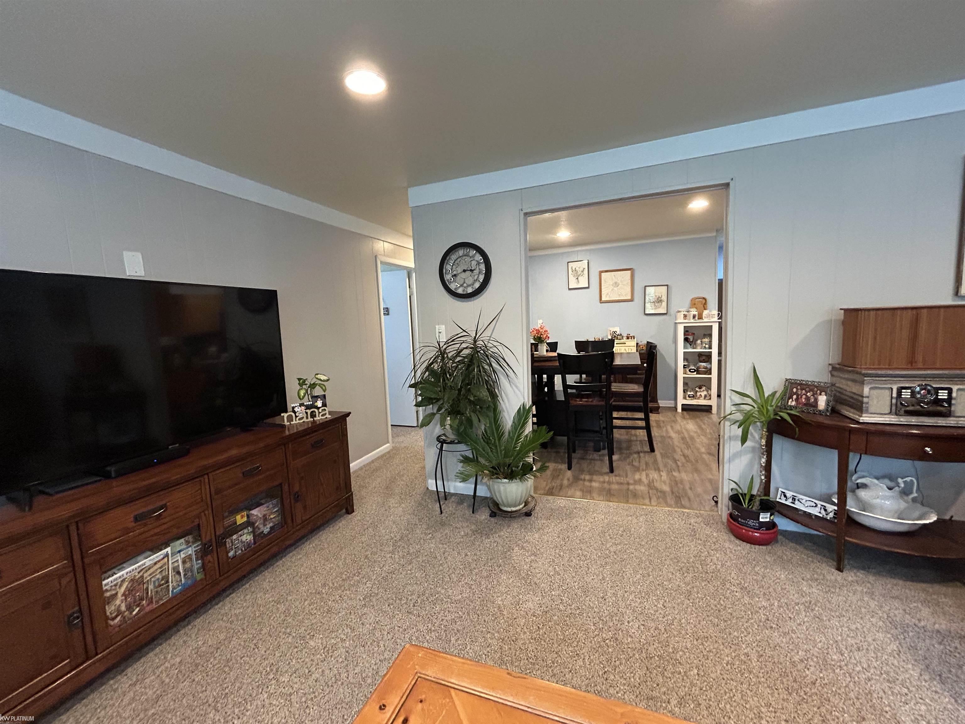 7338 Southwood Road Lexington, MI 48450 - Photo 5 of 31