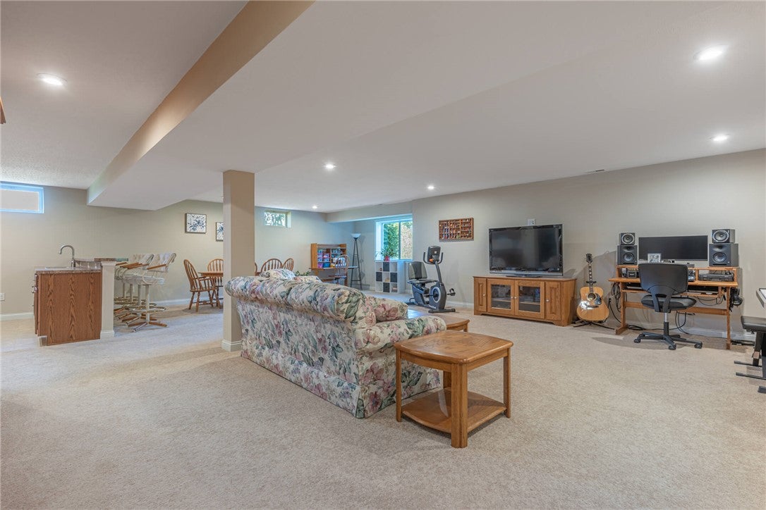 3194 Renaissance Boulevard Middletown, OH 45005 - Photo 24 of 48 Gallery Image 24