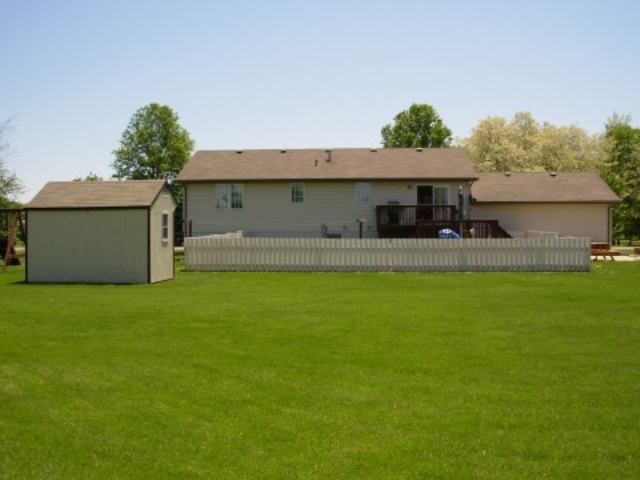 5315 South Acre Road Mapleton, IL 61547 - Photo 2 of 5