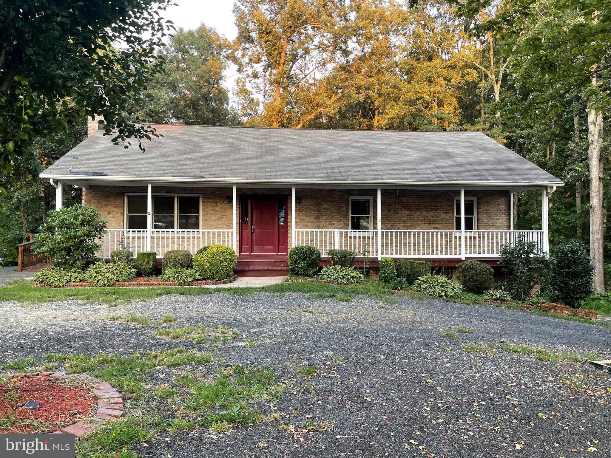 12707 Dumfries Road Manassas, VA 20112 - Photo 2 of 40 Gallery Image 2