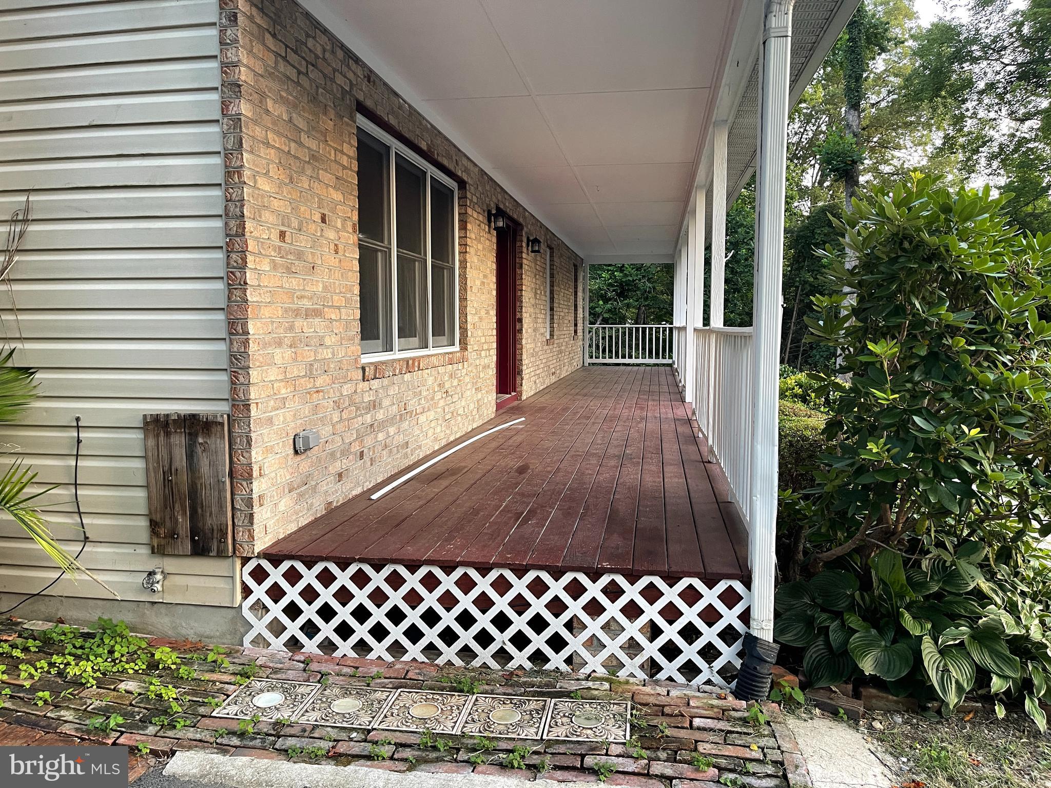 12707 Dumfries Road Manassas, VA 20112 - Photo 15 of 40 Gallery Image 15