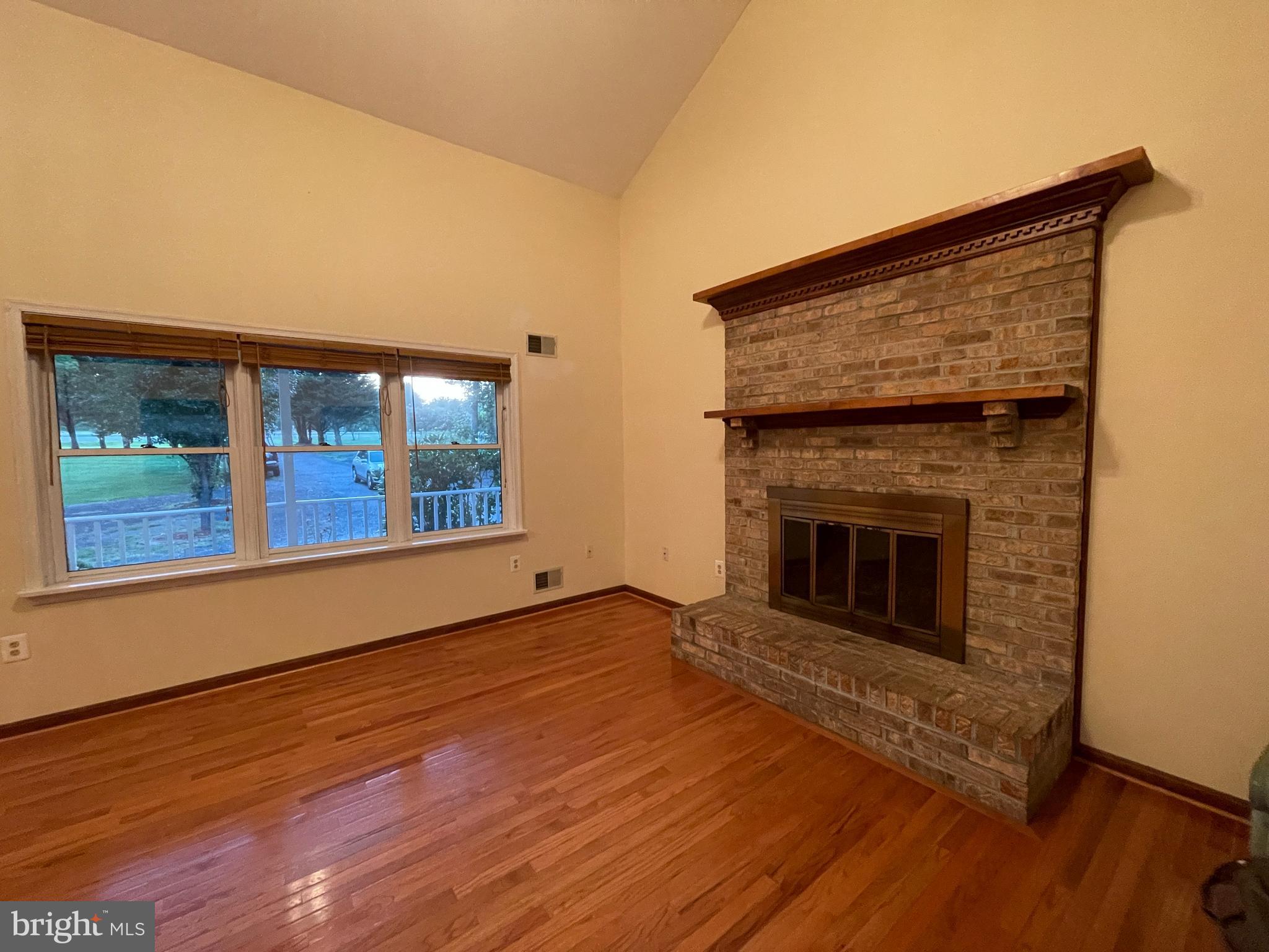 12707 Dumfries Road Manassas, VA 20112 - Photo 17 of 40 Gallery Image 17